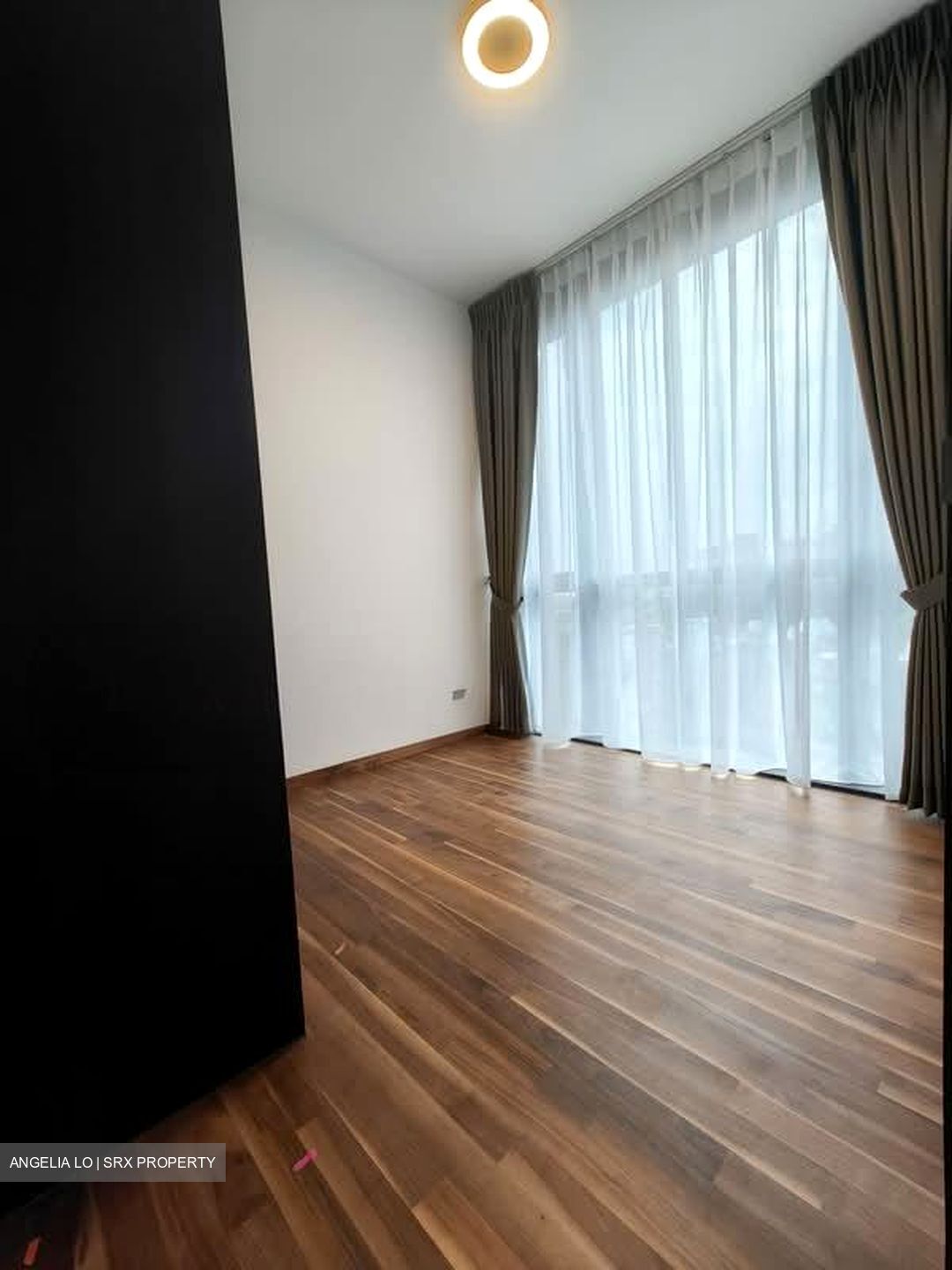 Hyll On Holland (D10), Condominium #591411001